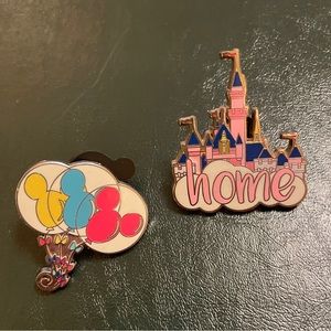 Disney Parks Pin Set